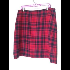 Talbots NWT red and black plaid office schoolgirl mini pencil skirt Size 16
